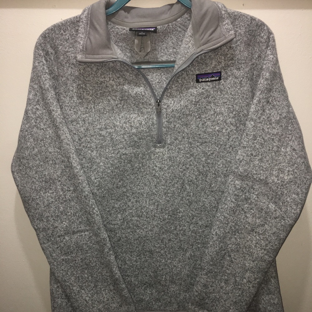 Patagonia Women’s Quarter Zip